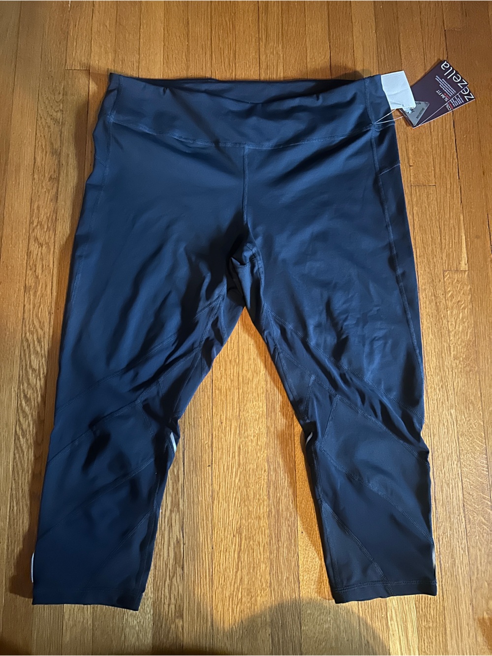 Zella Navy Blue Performance slim fit live-in Capri leggings, Size XL, NWT